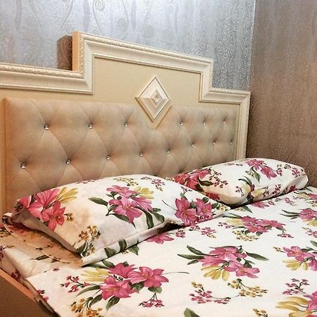Crystal Villa Hotel Erywań Zewnętrze zdjęcie
