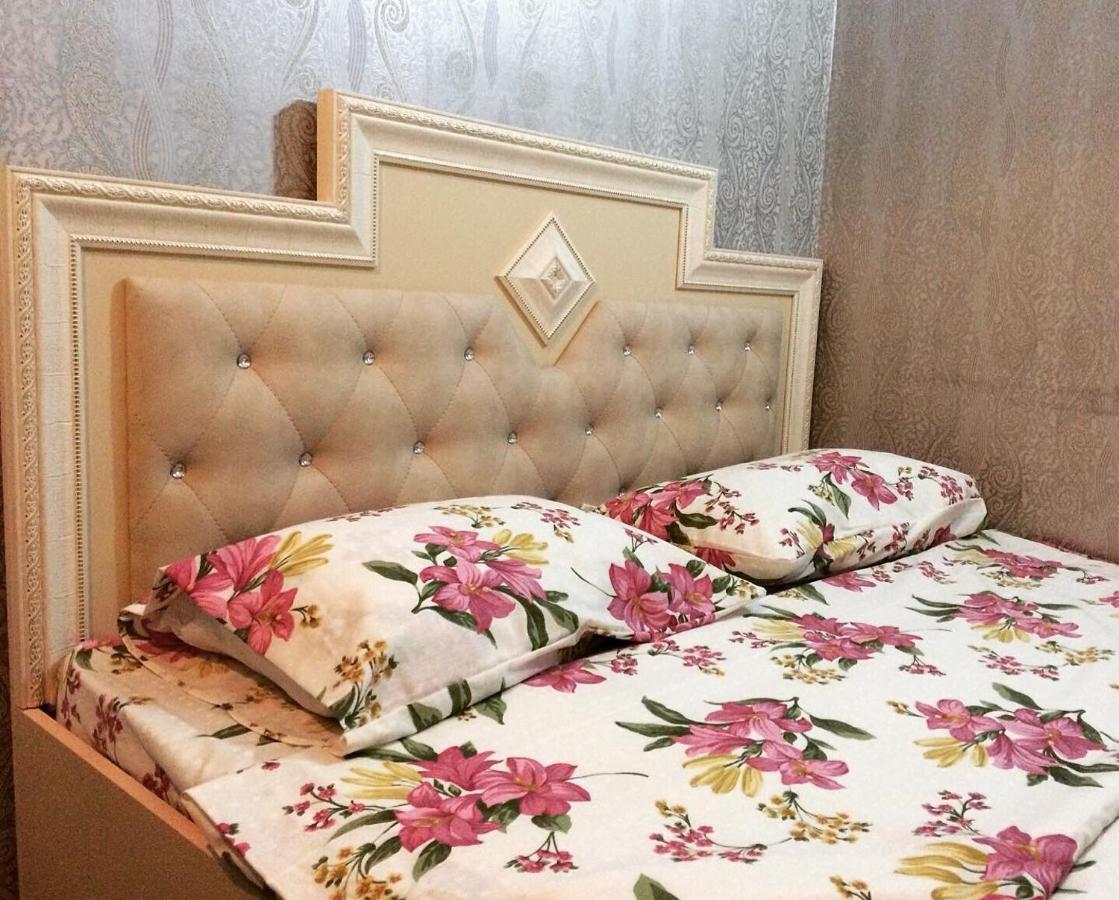 Crystal Villa Hotel Erywań Zewnętrze zdjęcie